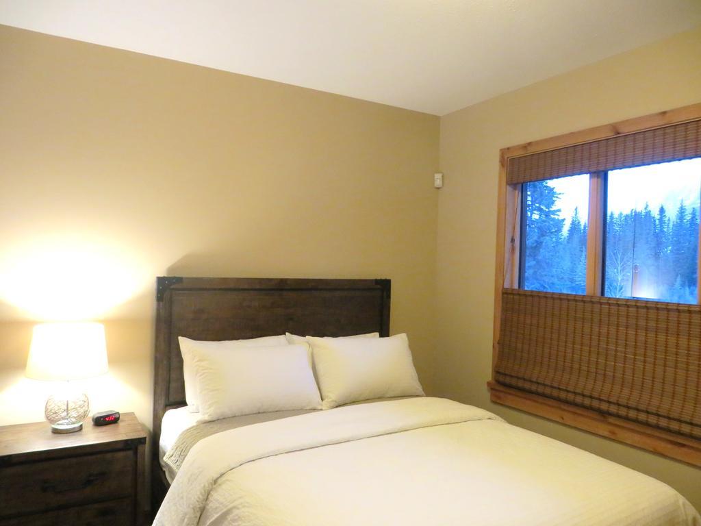 Luxury Canmore Vacations 部屋 写真